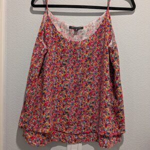 Zac & Rachel Sleeveless Tiered Top - Medium